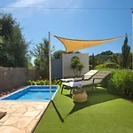 Casa Azul Stylish Beach House For 4 Adults And 1 Child In Cala Llombards